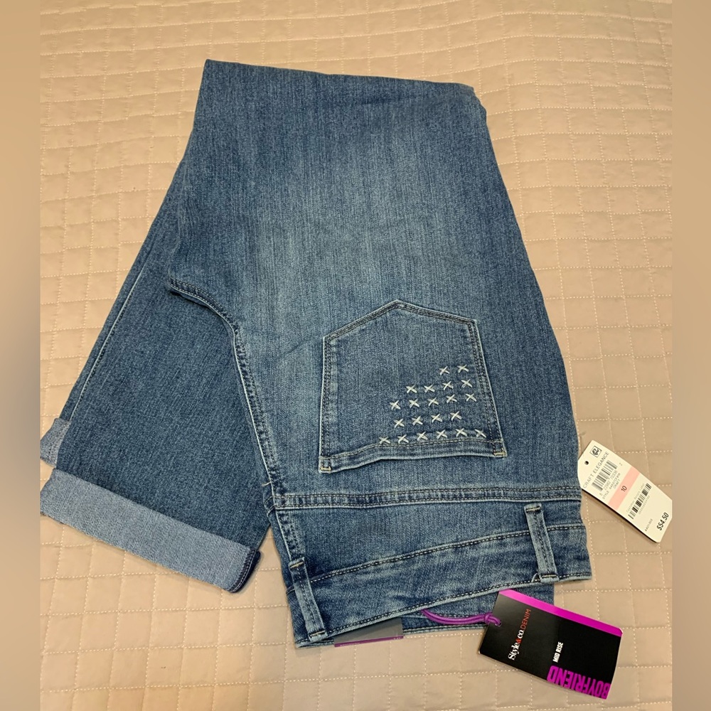 Style & Co Denim Boyfriend Mid Rise jeans